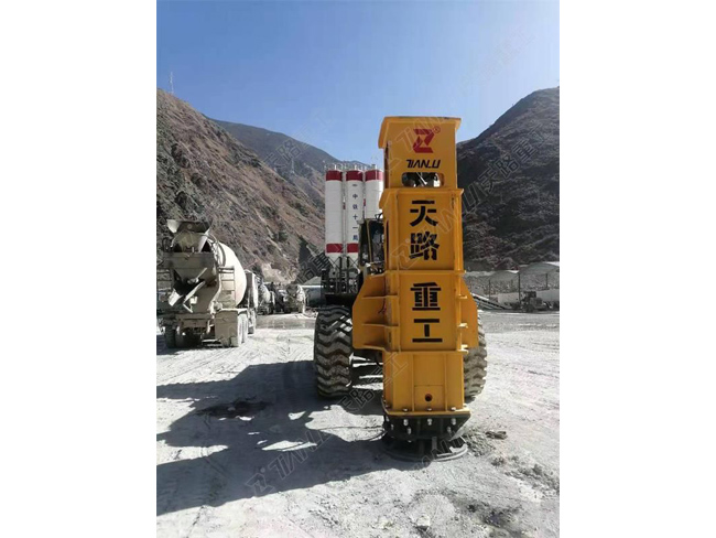 四川甘孜州巴塘县